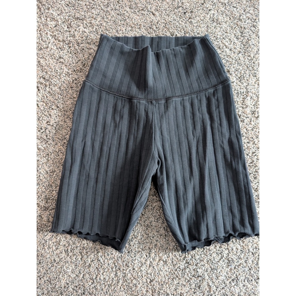Aerie OFFLINE Ribbed Bike Shorts Black High Rise Lettuce Hem Size S P‎